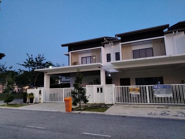 Terraced House for sale in Sendayan Village, Negeri Sembilan