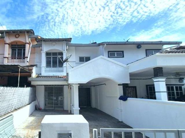 Terraced House for sale in Puncak Jalil, Majlis Bandaraya Subang Jaya