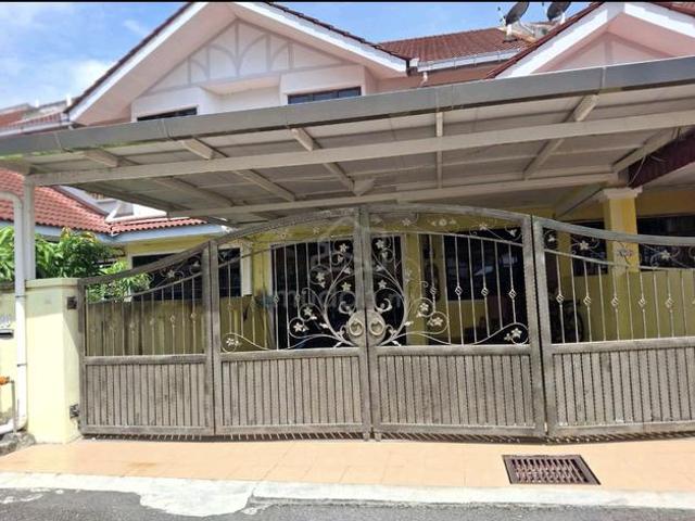 Terraced House for rent in Georgetown, Penang