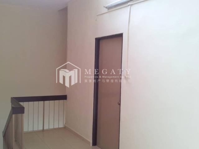 House for rent in Taman Ungku, Johor Bahru