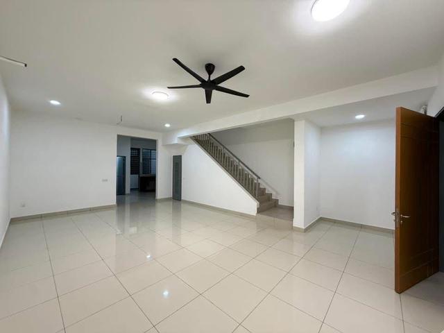 Terraced House for rent in Bandar Johor Bahru, Johor