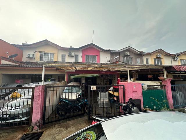 Terraced House for sale in Selayang, Selangor