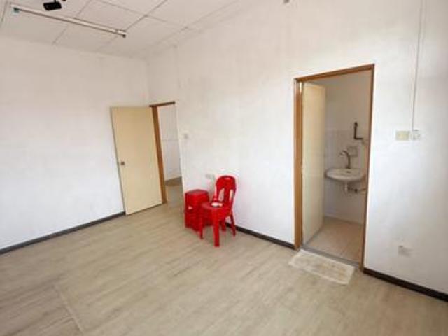 Terraced House for sale in Ulu Tiram, Johor