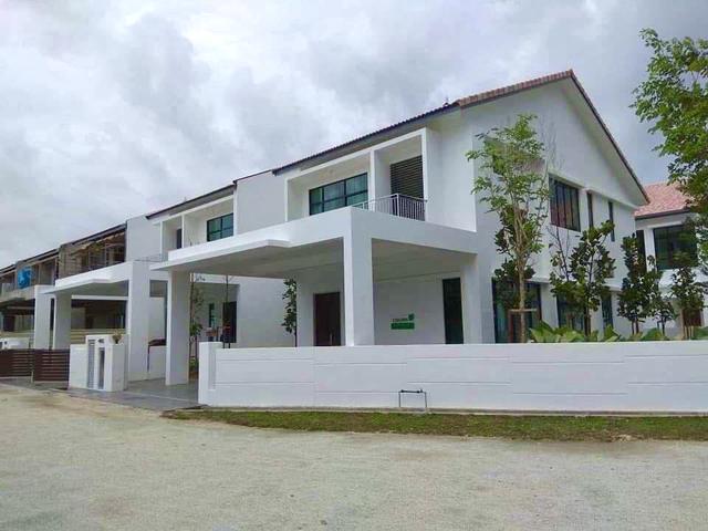 Terraced House for sale in Tanjong Sepat, Selangor