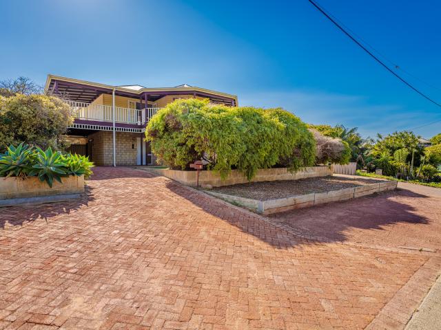 House for sale in Parklands, Western Australia