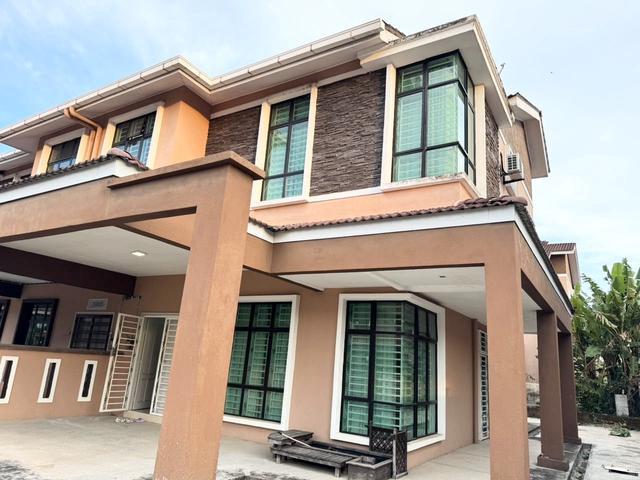 Residential House for sale in Durian Tunggal, Malaka