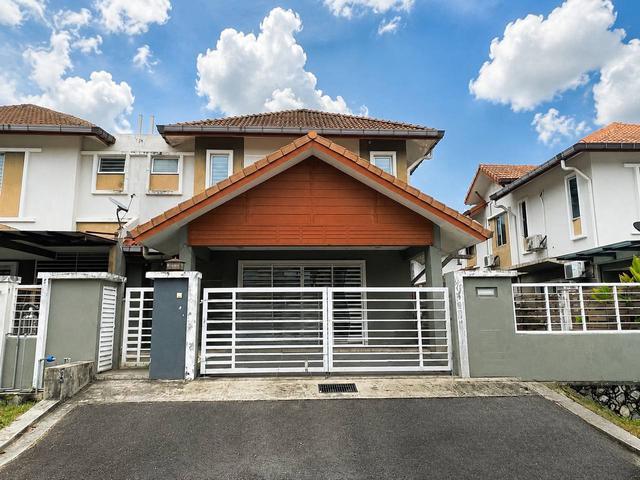Residential House for sale in Kajang, Langat