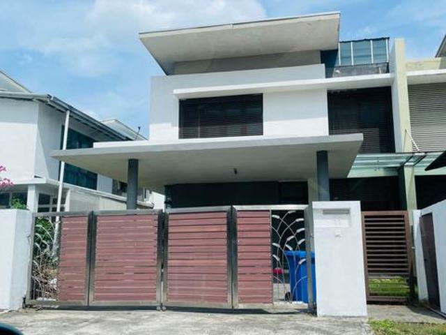 Residential House for rent in Petaling, Alam Impian