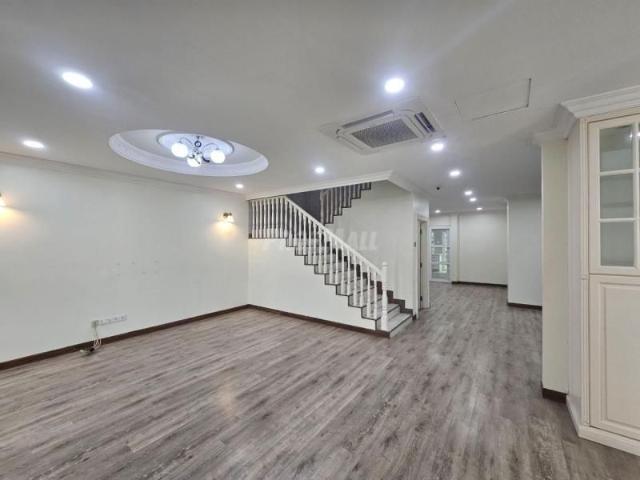 House for rent in Petaling, Alam Impian