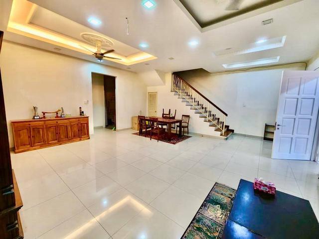 Residential House for sale in Kajang, Langat