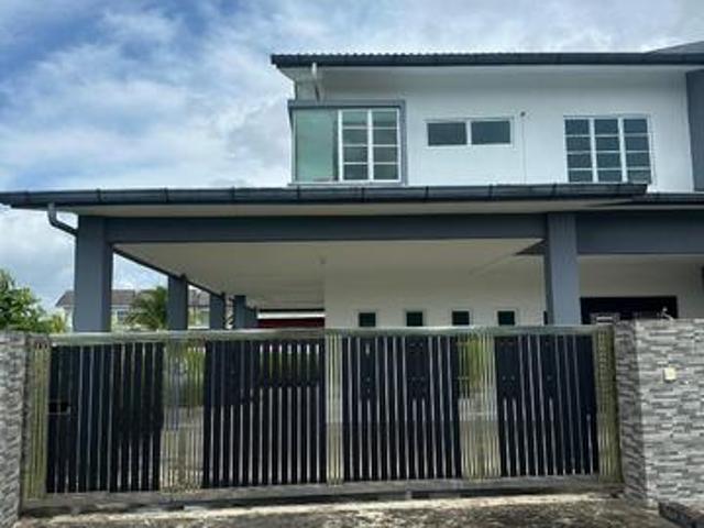 Residential House for sale in Kuching, Sarawak