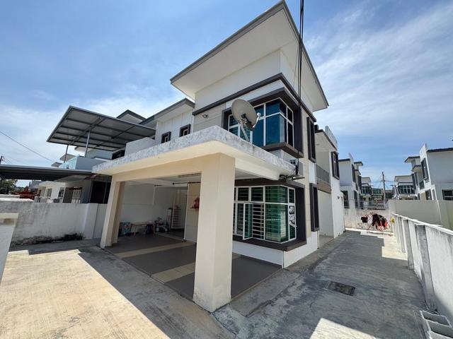 Residential House for sale in Durian Tunggal, Malaka