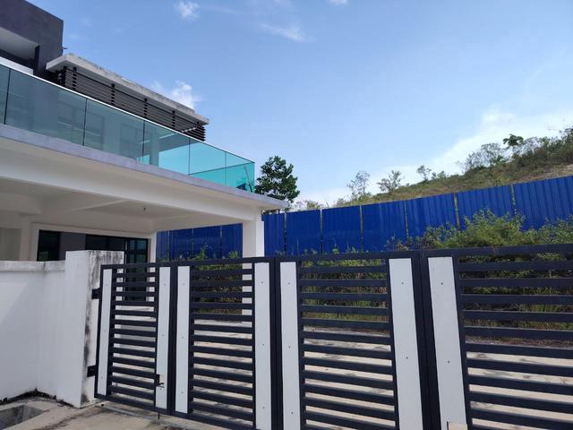Residential House for sale in Malaka