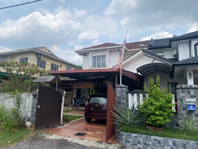 Residential House for sale in Tanjong Sepat, Selangor