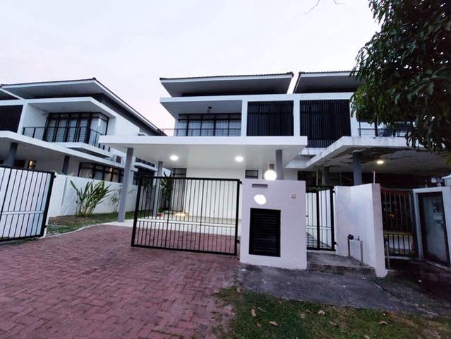 Residential House for rent in Tanjong Sepat, Selangor