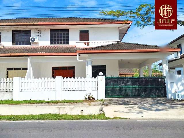 Residential House for rent in Long Miri