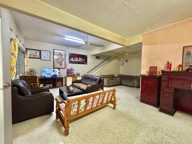 Residential House for sale in Malaka