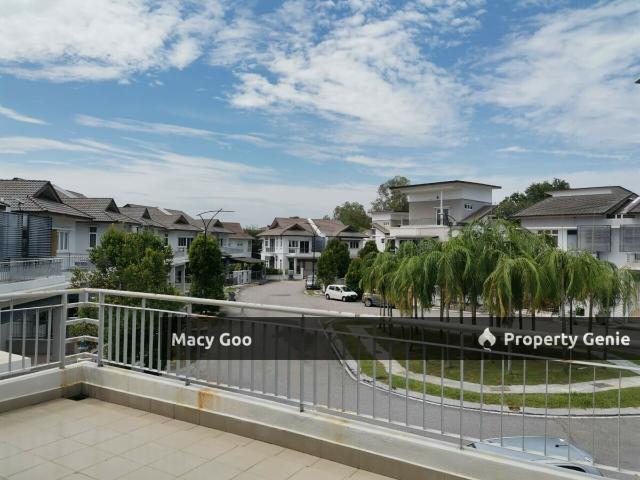 Residential House for rent in Malaka