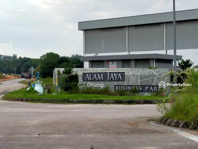 Warehouse for sale in Long Miri