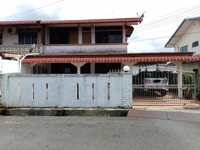 Residential House for sale in Long Miri, Sarawak