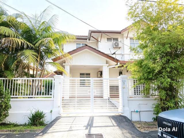 Residential House for sale in Malaka