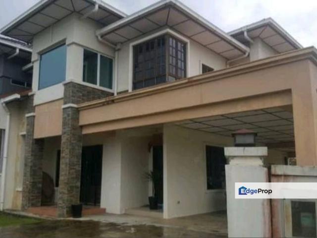 House for sale in Kuching