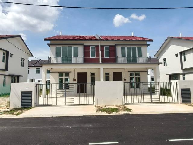 Residential House for rent in Malaka
