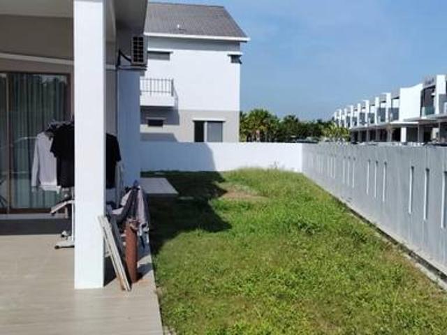 Terraced House for sale in Wellesley, Penang