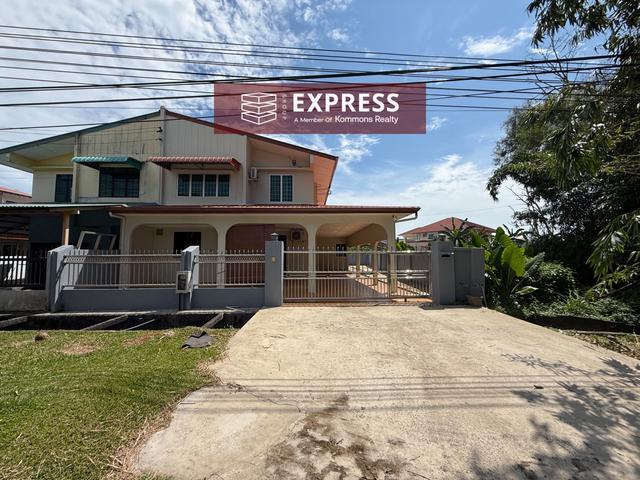 Residential House for sale in Long Miri, Sarawak