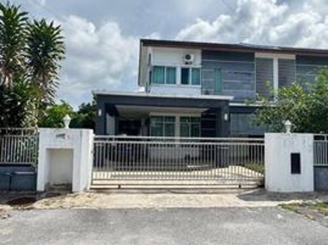 Residential House for sale in Long Miri, Sarawak