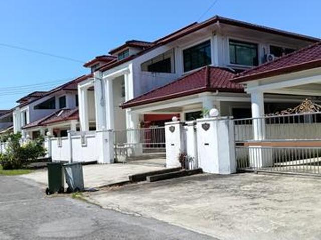 Residential House for rent in Long Miri
