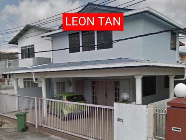 Residential House for sale in Kuching, Bahagian Kuching