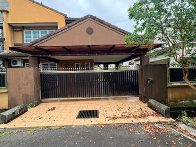 Residential House for sale in Kuching, Sarawak