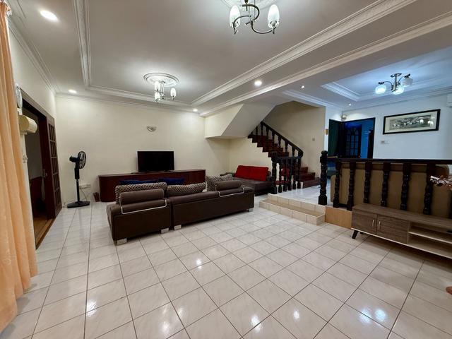 Residential House for rent in Kuching, Bahagian Kuching