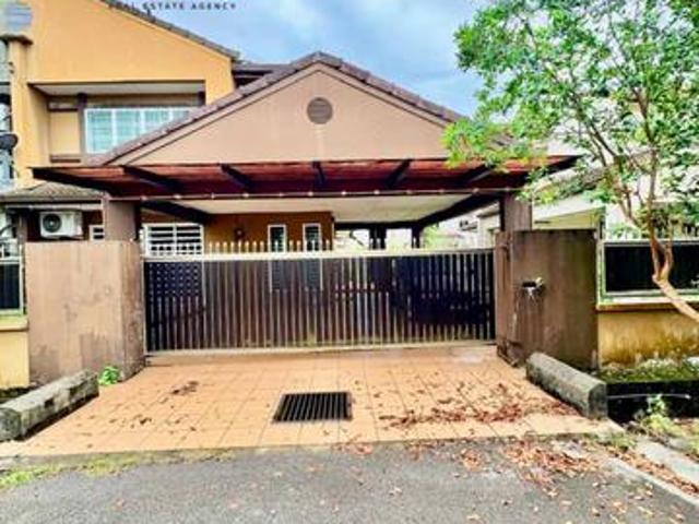 Residential House for sale in Kuching, Sarawak