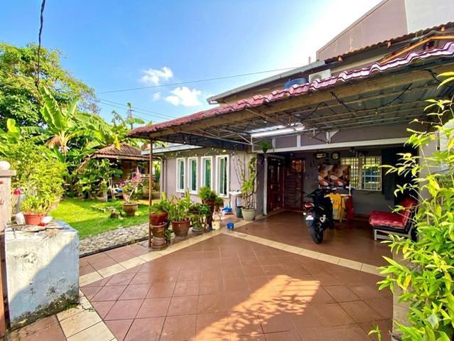 Residential House for sale in Petaling, Subang Jaya