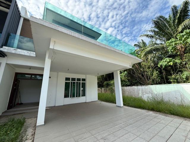 Residential House for sale in Tangkak, Johor