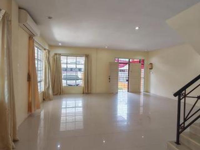Terraced House for rent in Kuching