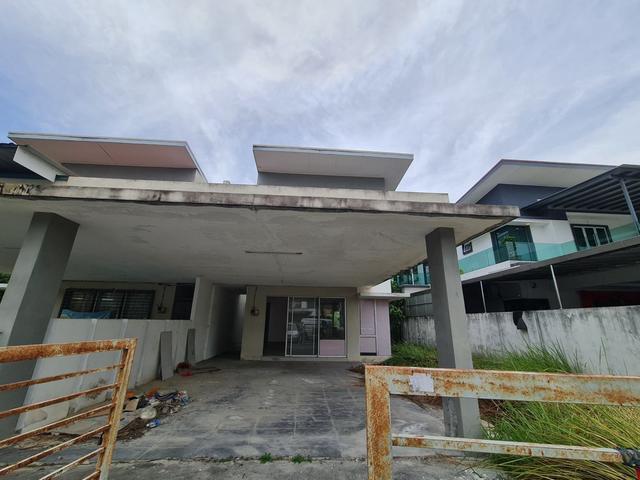 Residential House for sale in Ijok, Selangor