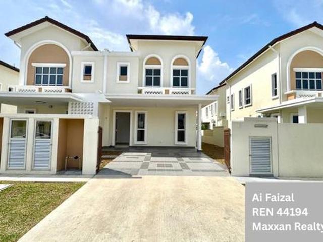 Residential House for sale in Kajang, Langat