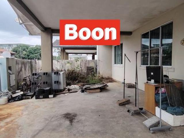 Residential House for rent in Kuching, Bahagian Kuching