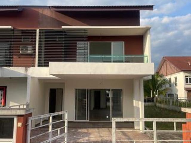 Residential House for sale in Tanjong Sepat, Selangor