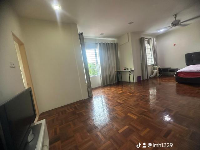 Residential House for rent in Kuching