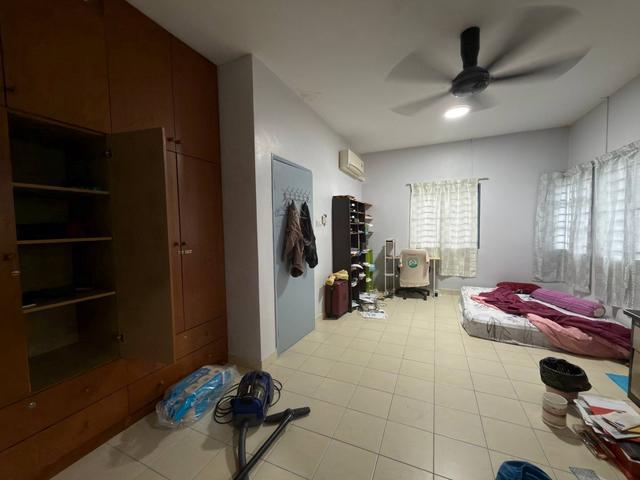 Residential House for sale in Kajang, Langat