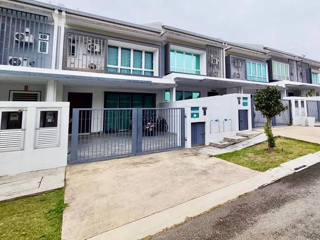 Terraced House for sale in Sepang, Tanjong Sepat