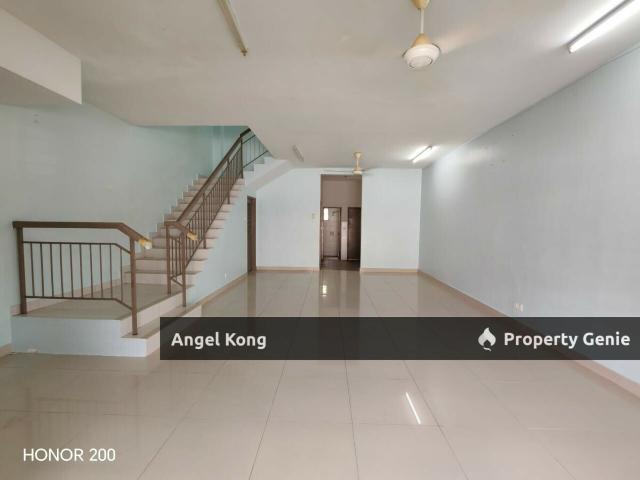Terraced House for rent in Petaling, Alam Impian