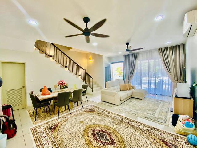 Terraced House for rent in Tanjong Sepat, Selangor