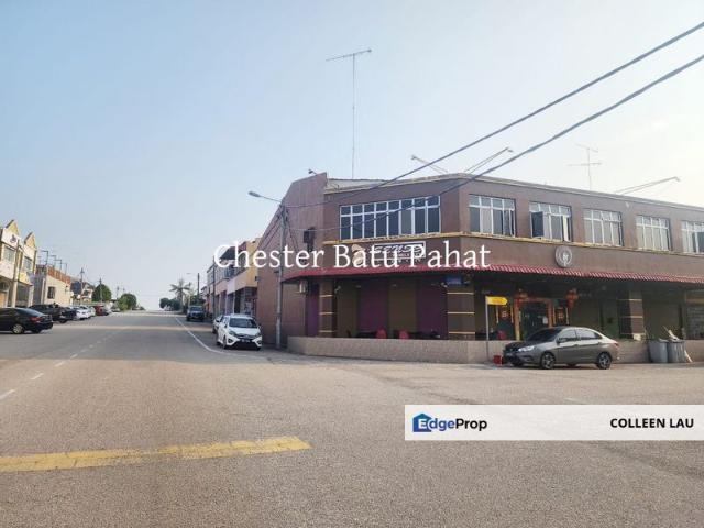 Shop for sale in Batu Pahat, Johor