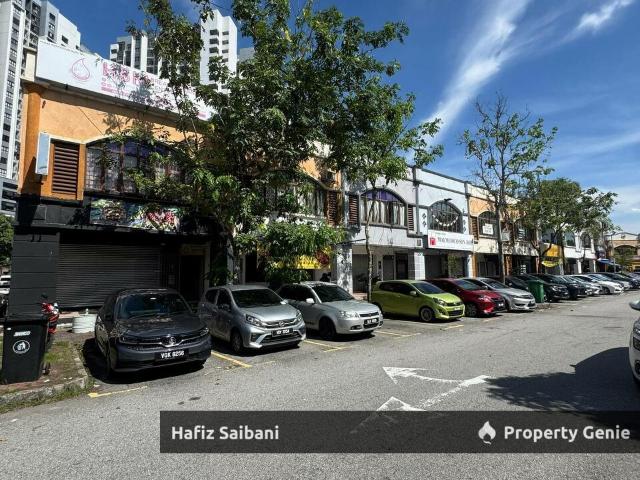 Shop for sale in Petaling, Alam Impian