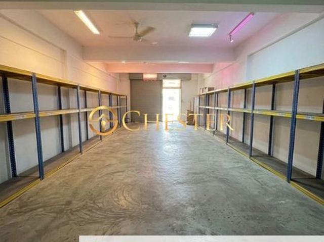 Shop for sale in Batu Pahat, Johor